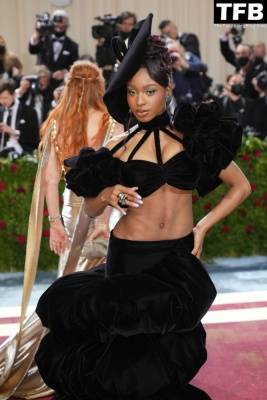 Normani Flaunts Her Sexy Tits & Abs at The 2022 Met Gala in NYC on leakfanatic.com