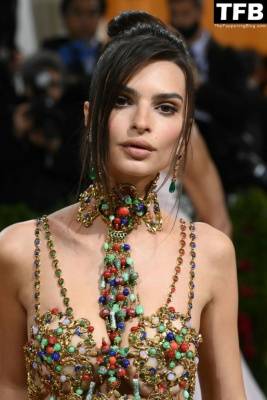 Emily Ratajkowski Looks Stunning in a See-Through Dress at The 2022 Met Gala on leakfanatic.com
