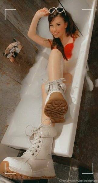 Belle Delphine Nude In Bath With Shoes  Set  on leakfanatic.com