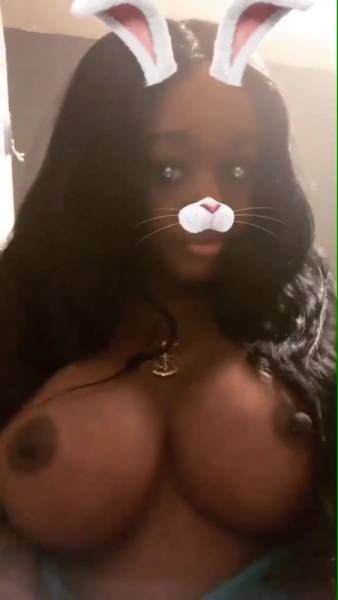 Azealia banks showing off her new tits famous rapper xxx premium porn videos on leakfanatic.com