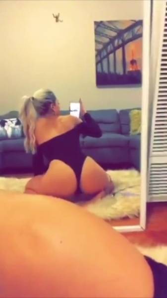 Gwen Singer creamy pussy masturbating snapchat premium xxx porn videos on leakfanatic.com