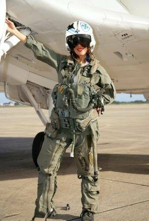 Sizzling mature babe Roni strips from military air force uniform on leakfanatic.com