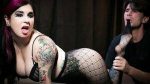 Tattooed slut in ripped pantyhose gives head and enjoys hard anal drilling on leakfanatic.com