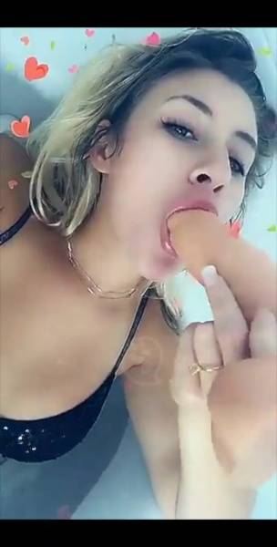 LucyLaceee dildo in her mouth & pussy show snapchat premium xxx porn videos on leakfanatic.com