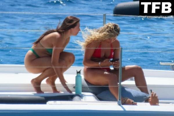 Tonia Buxton & Antigoni Buxton Look Hot in Bikinis on leakfanatic.com