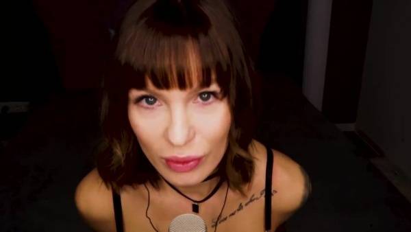 ASMR Amy Patreon - Very Intensive Mouth Sounds on leakfanatic.com