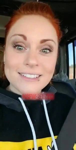 Chrissy Leblanc flashing in car snapchat premium xxx porn videos on leakfanatic.com