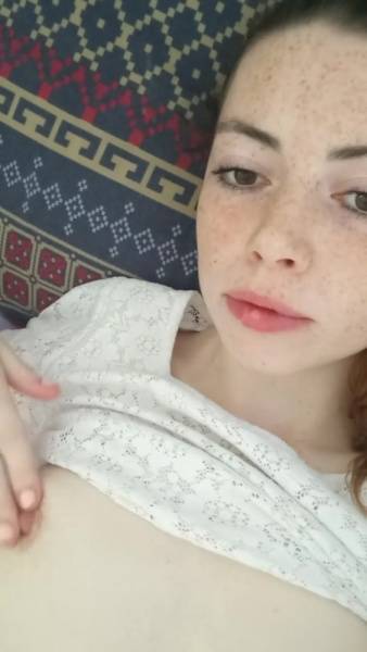 Little lee adorable innocent teen w/ freckles playing tits & mouth gagging petite XXX porn videos - Britain on leakfanatic.com