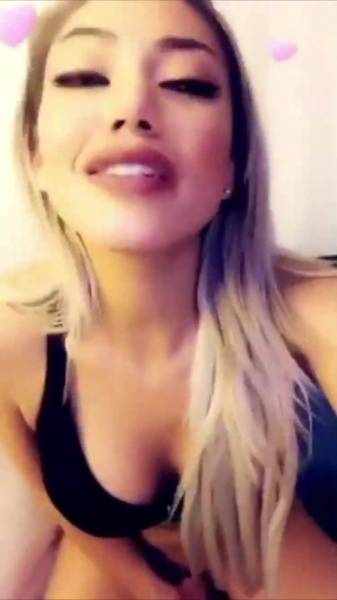 Gwen Singer hard cum snapchat premium xxx porn videos on leakfanatic.com