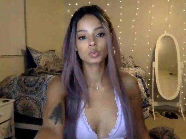 Mixedbeauty45 MFC naked webcam videos on leakfanatic.com