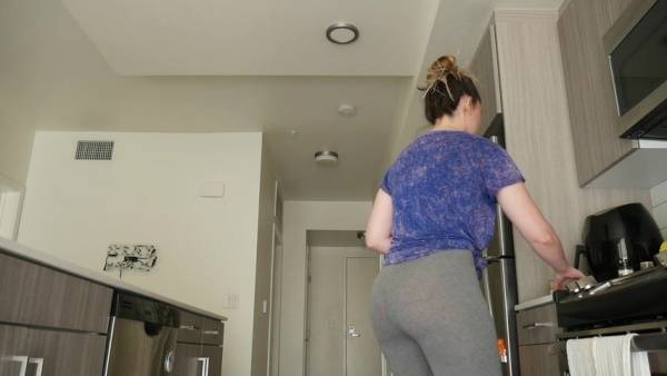 Ashley Alban - Moms Eggs And Hams on leakfanatic.com