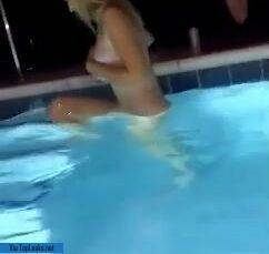 Unhinged teen jumps into pool topless on leakfanatic.com