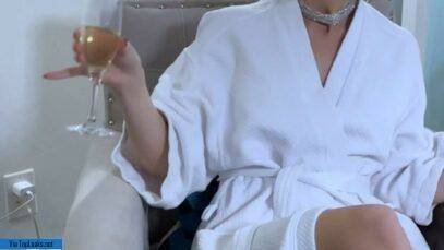 Amanda Cerny Chain Bikini Voyeur OnlyFans Video  nude on leakfanatic.com