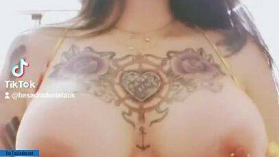 Topless sex model dances another TikTok trend with fake boobs on leakfanatic.com