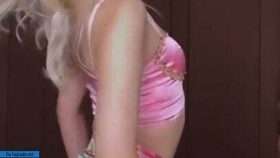 Blonde girl Sexy body Sexy ass on leakfanatic.com