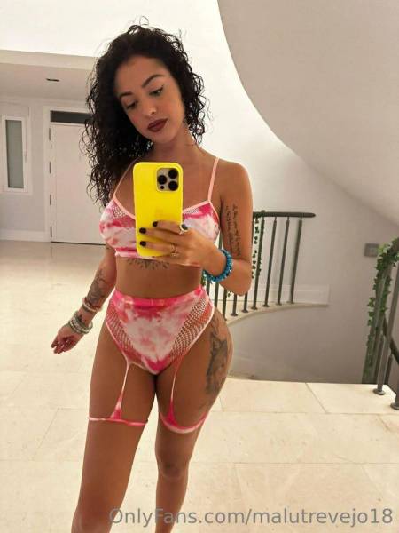 Malu Trevejo Lingerie Bodysuit Mirror Selfies Onlyfans Set Leaked on leakfanatic.com