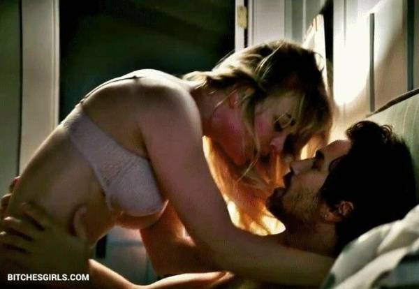 Kaley Cuoco Nude Celebrities - Kaley Nude Videos Celebrities on leakfanatic.com