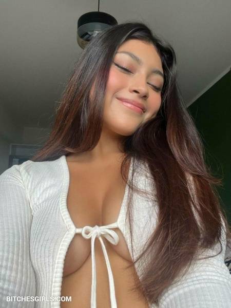 Alexandraboo Nude Latina - Nude Videos Latina on leakfanatic.com