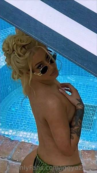 Iggy Azalea Nude See-Through Pool Onlyfans Video Leaked on leakfanatic.com
