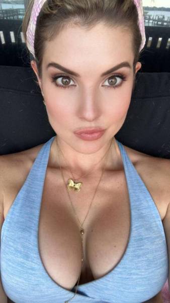 Amanda Cerny Sexy Boobs Cleavage Onlyfans Set Leaked - Usa on leakfanatic.com