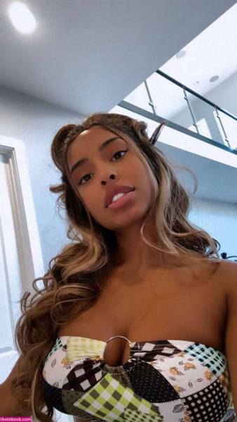 Qimmah Russo OnlyFans Photos #10 on leakfanatic.com