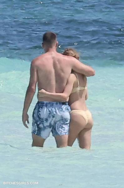 Taylor Swift Nude Celebrities - Taylorswift Celebrities Leaked Nude Photos on leakfanatic.com