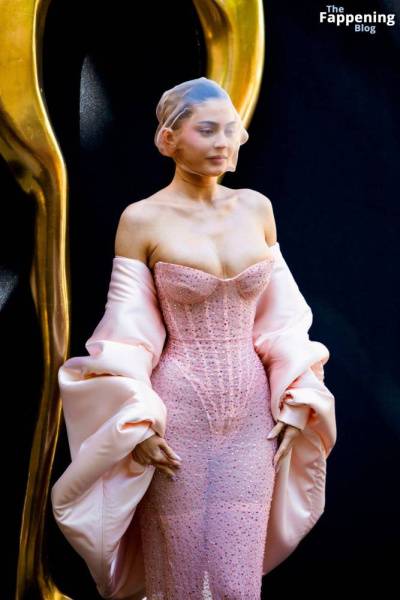 Kylie Jenner Displays Her Sexy Boobs at the Schiaparelli Fashion Show in Paris (25 Photos) on leakfanatic.com