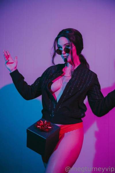 Meg Turney Dick In A Box Onlyfans Set Leaked on leakfanatic.com