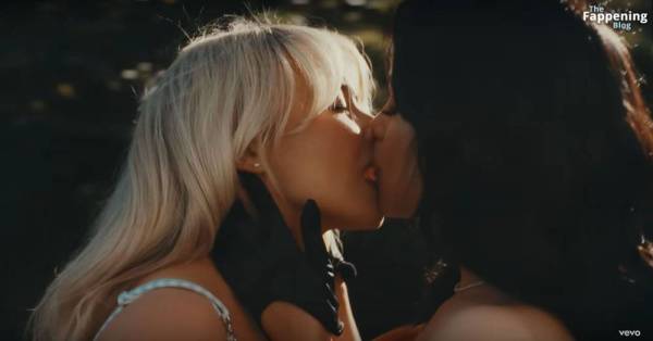 Sabrina Carpenter & Jenna Ortega Sexy – Taste (72 Pics + Video) on leakfanatic.com